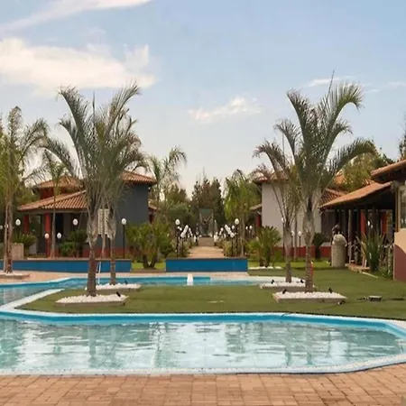 With Shared Swimming Pool Near The Sea Nicotera